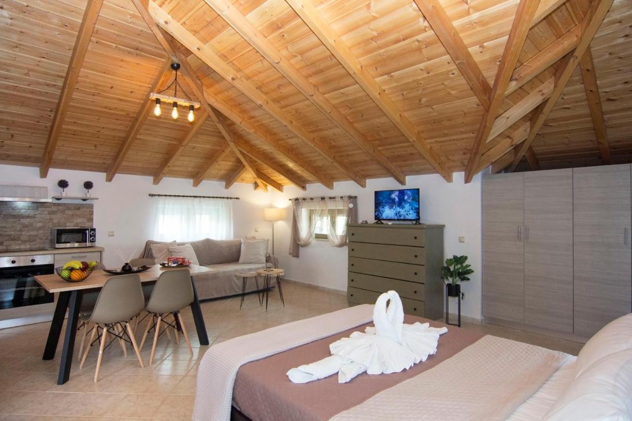 Selinitsa Stone Studio - Mani Seaview Retreat Agios Nikolaos  Bagian luar foto